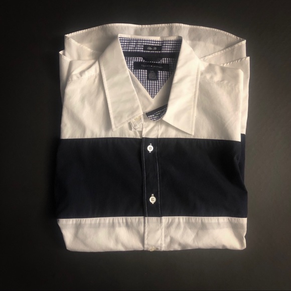 Tommy Hilfiger Other - Tommy Hilfiger Slim Fit Striped Button Down